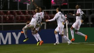 Sao Paulo players celebrate goal
